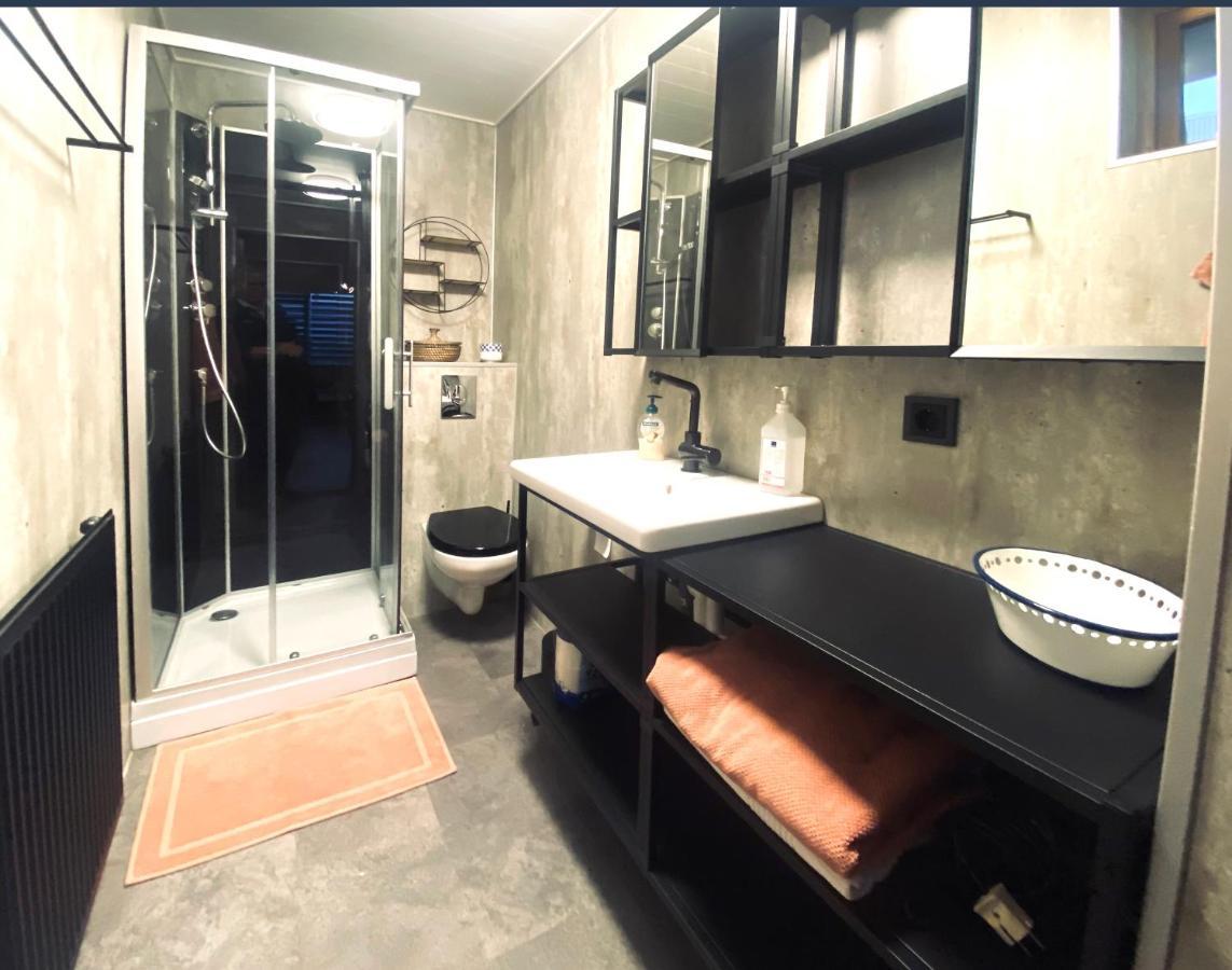 Cosy Harbour Apartment เรคยาวิก ภายนอก รูปภาพ